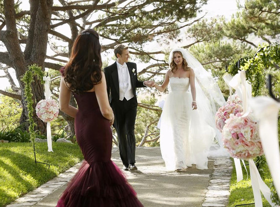 Emily Vancamp, Gabriel Mann, Nolan, Revenge, Wedding Emily Vancamp, Gabriel Mann, Nolan, Revenge, Wedding